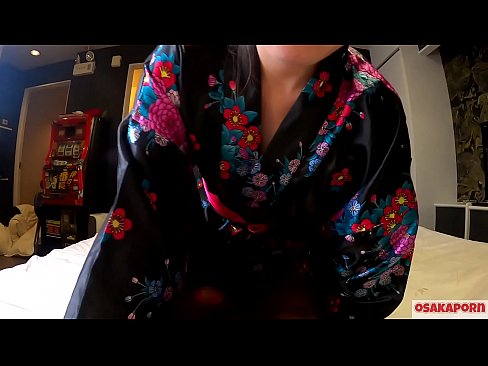 ❤️ A una jove cosplay li encanta el sexe fins a l'orgasme amb un squirt en una geneta i una mamada. Noia asiàtica de cony pelut i belles tetes amb vestit tradicional japonès en un vídeo amateur que mostra la masturbació amb joguines de merda. Sakura 3 OSAKAPORN. Vídeo porno a nosaltres ☑